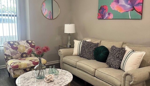 Chic 1-bedroom corporate apartment in lovely Plano with fitness room, AC