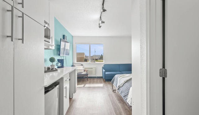 Chic 1-bedroom Micro Studio Apartment