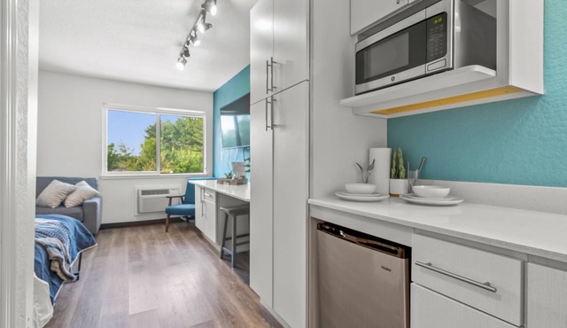 Chic 1-bedroom Micro Studio Apartment