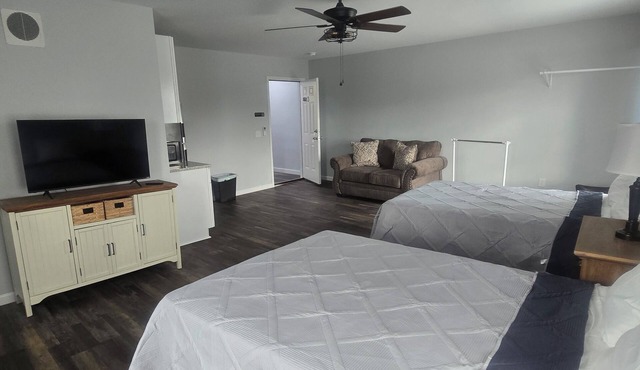 Chic 1-bedroom with AC and WiFi in fabulous Cottonwood