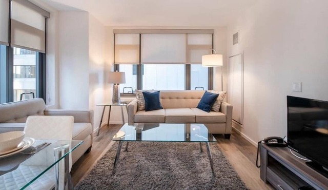 Chic 1BR | Ideal for Medical | WiFi & Laundry | South End Boston