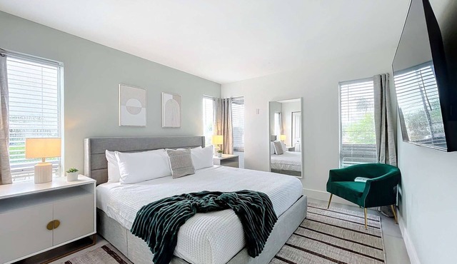 Chic 1BR: Pool Access & Modern Enhancements