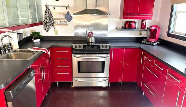 Chic 2BR Suite on Jiminy Mtn Sleeps 8 - Gorgeous