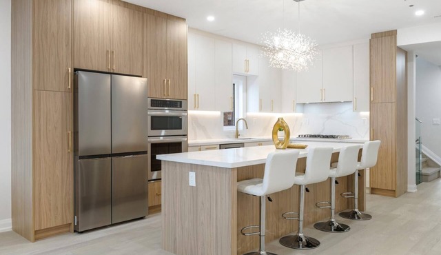 Chic 4-Bedrooms & 4.5 Bathrooms Executive Home with Luxury Finishes