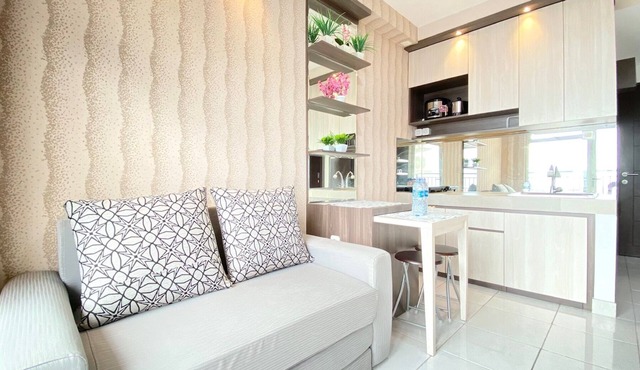 Chic And Cozy 2Br At Mekarwangi Square Cibaduyut Apartment