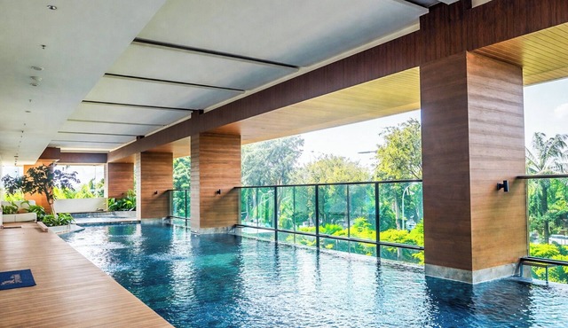 Chic And Lovely 2Br At Apartment Capitol Suites