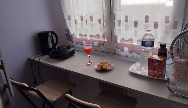 Chic apartment with 1 bedroom and 4 bed and WiFi, fitness room in charming