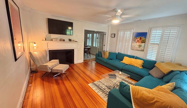 Chic apartment in historic home in the heart of beautiful Bristol