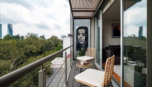 Chic Apartment in Condesa with balcony and park view