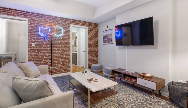 Chic Apt with Private Deck and Parking