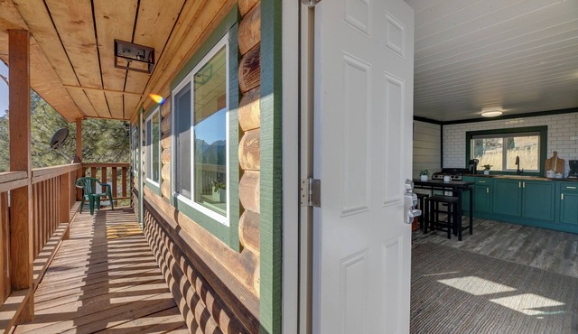 Chic Bayfield Cabin: Hike, Bike, Fish + More!