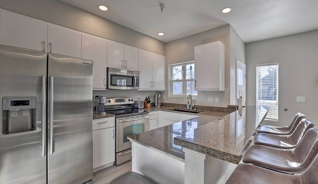 Chic Boise Abode: Walk to Bars & Restaurants!