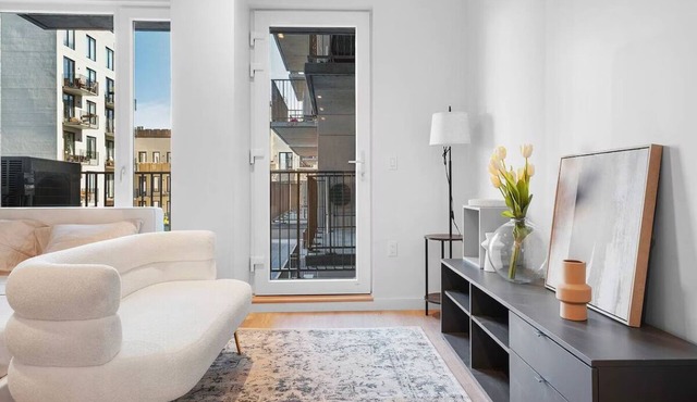 Chic Brooklyn Stay Steps to G Train