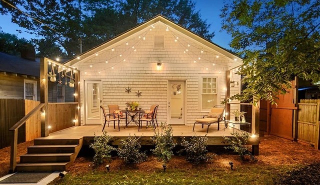 Chic Bungalow & Tiny Home in Hip ATL Neighborhood