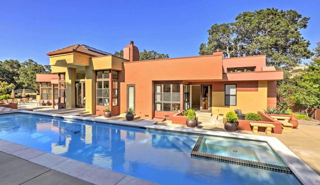 Chic California Escape w/Pool, Hot Tub & Patio!