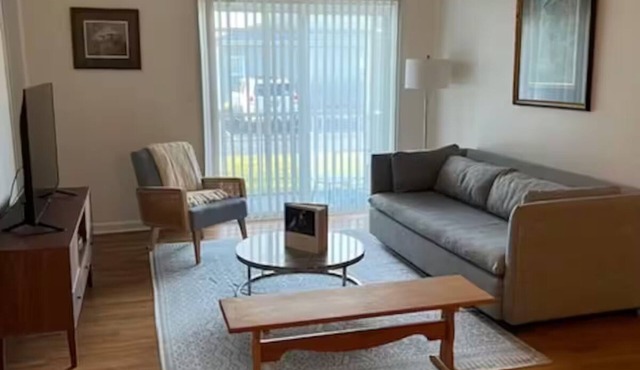 Chic Charming upscale Condo in Lewes DE