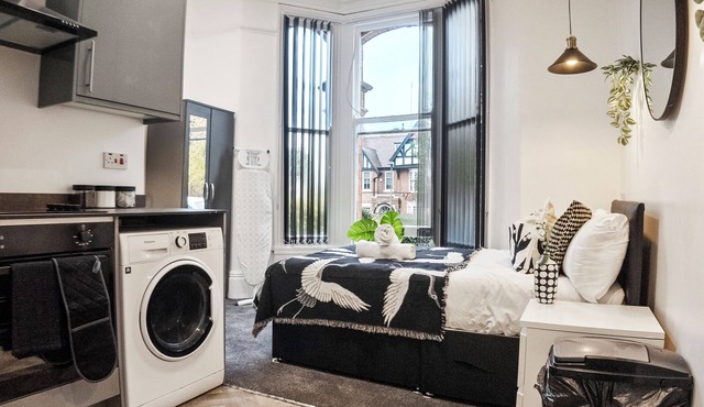 Chic & Cosy Studio | Stylish New Build in Birmingham