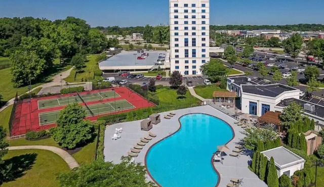 Chic Cozy Condo by Mall W/Queen Bed, Coffee Bar, Game Room & More