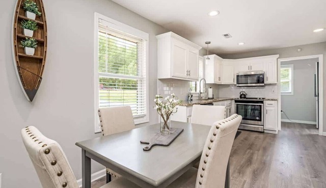 Chic & Cozy Home w/Game Room & Firepit!