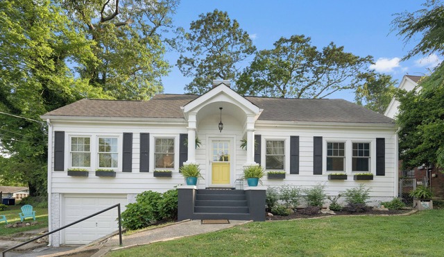 Chic & Cozy North Chatt Getaway -1m to River