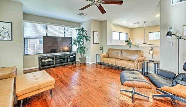Chic Dtwn Tempe Getaway Near ASU & Beach Park
