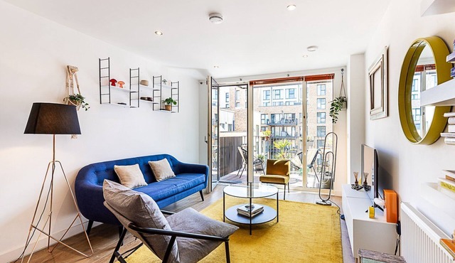 Chic East London Stay with Outdoor Space