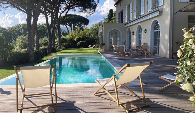 Chic et Charme, Magnifique Bastide à Grasse 12 Personnes