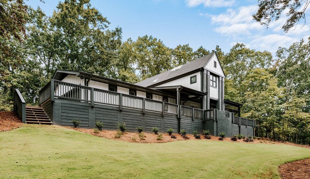 Chic Gainesville Retreat by MHM Luxury Properties