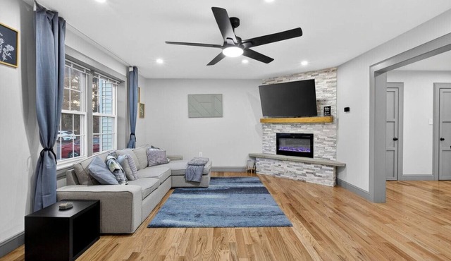 Chic home near University of Delaware, Christiana