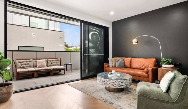 Chic Home with BBQ & Outdoor Dining