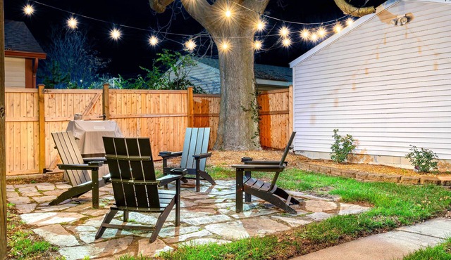 Chic Indianapolis Home w/Patio < 2 Mi to Downtown