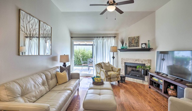 Chic Kyle Home w/ Patio - 20 Mi to Dtwn Austin!