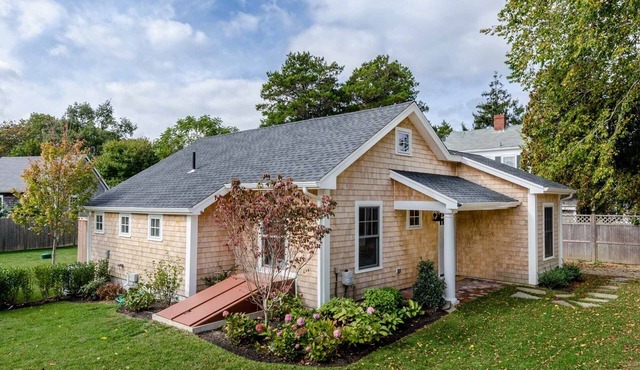 Chic Luxury Cottage In Edgartown Village