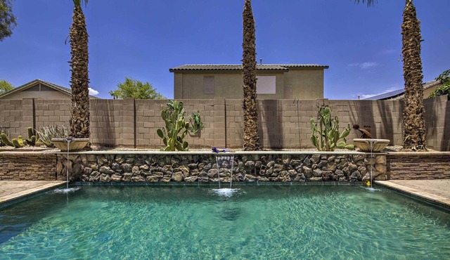 Chic Maricopa Getaway w/Outdoor Oasis & Pool
