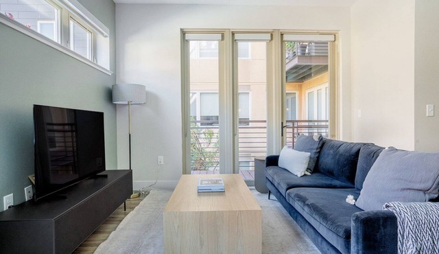 Chic Mountain View 1BR w/BBQ & Spa, nr Shops & Dining, by Blueground