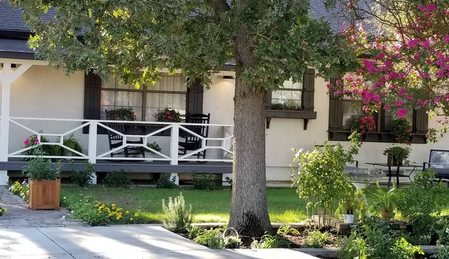 Chic New Home: Enjoy Fresh Air, Premium Wine Trail Location 3bd/2ba