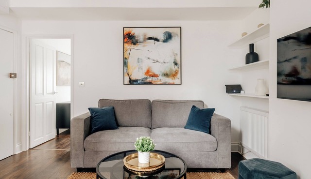 Chic Newly Refurbished 1-Bed Flat in the Heart of Marylebone