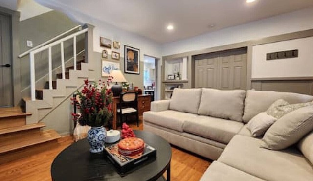 Chic Pasadena 3B2B Retreat