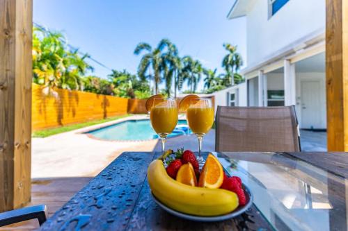 Chic Pompano Getaway - Pool Beach & Pickleball - Family