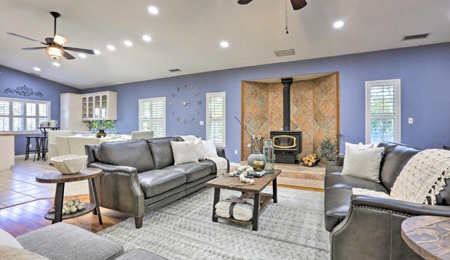 Chic Ranch-Style Home on 33-Acre Walnut Ranch