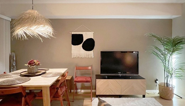 Chic Retreat by Santa Monica Beach California
