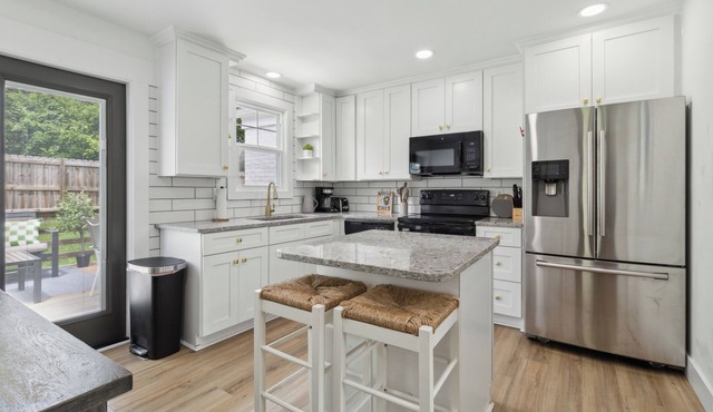 Chic Retreat Near Downtown Nashville