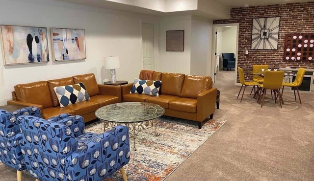 Chic Retreat: Your Cozy Getaway with Waffles too!