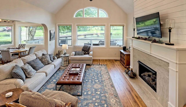 Chic Sky Valley Resort Home on Golf Course!