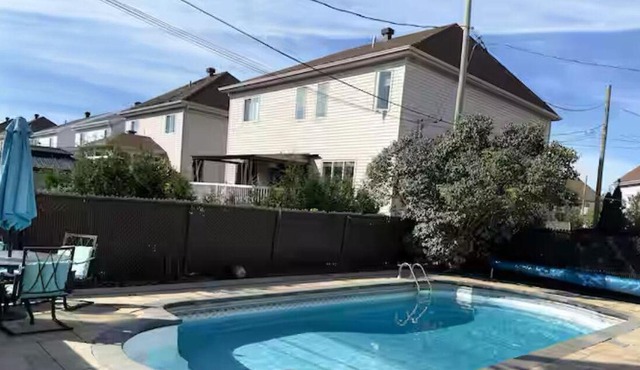 Chic Spacious Basement Pool WellServed No Kitchen