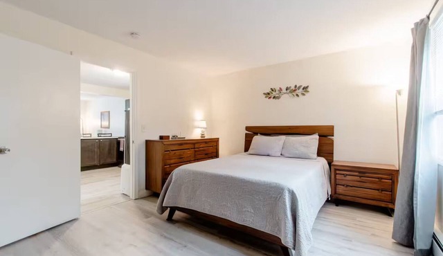 Chic Suite with Recliner - Webster Hill Suite 1W