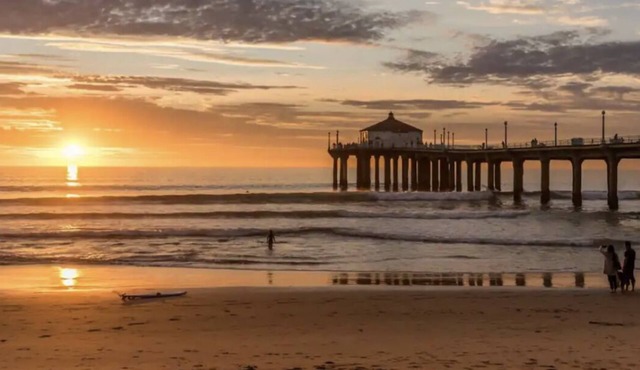 Chic sunny spacious - ocean views- RESERVING FOR DISPLACED FAMILIES FROM LA FIRE
