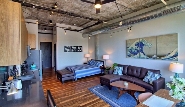 Chic Ultramodern Studio Loft w/Designer Features