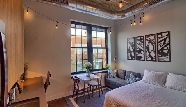 Chic Ultramodern Studio Loft w/Designer Features
