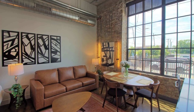 Chic Ultramodern Studio Loft w/Designer Features